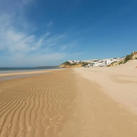 假日公园 Nau Village