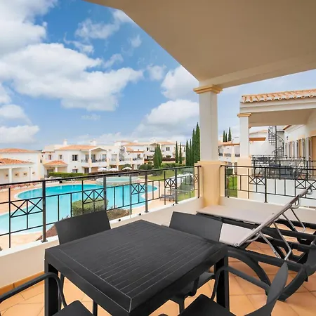 假日公园 Nau Village 4*