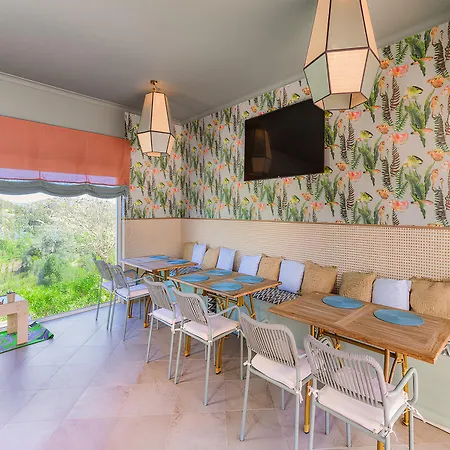 Nau Village 假日公园 4*