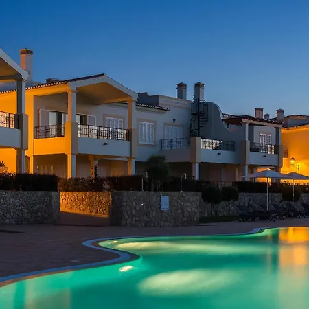 Nau Village 4* Salema