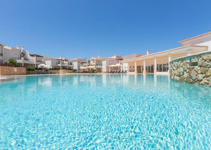 Parque de vacaciones Nau Village Salema